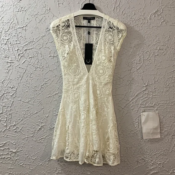 For Love & Lemons NEW Mariposa Mini Dress White XS Embroidered Lace Romantic - Picture 5 of 16